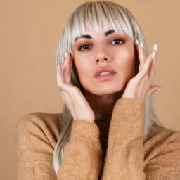 Silver hairstyle for women